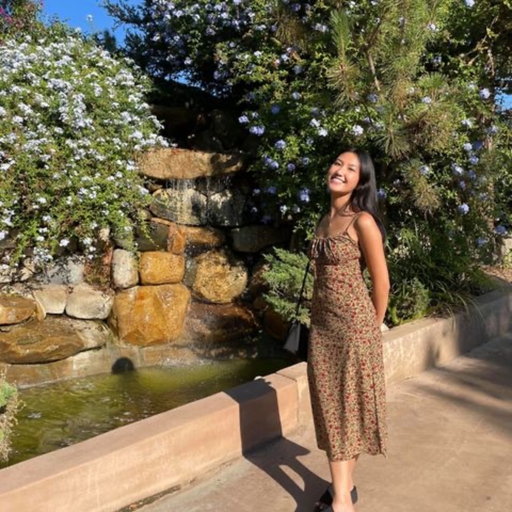 Meet your Posher, Keani lei